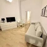 Project Comfort Apartament Poznanska 14/37A